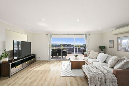 Home For Rent - Photo 3