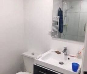 Loue chambre chez l habitant dans collocation - Photo 1