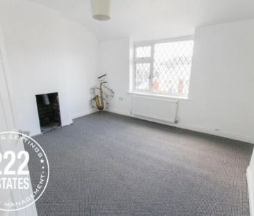 South Avenue - Warrington - WA2 - Photo 5