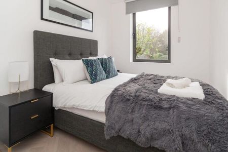 2 bedroom serviced apartment to rent - Photo 5