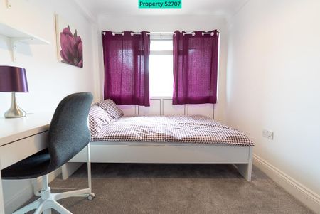 6 bedroom townhouse to rent - Photo 4