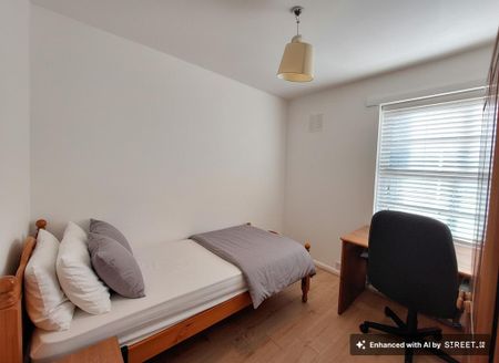 3 bedroom terraced house to rent - Photo 3