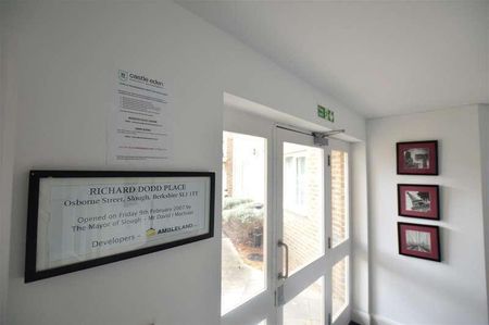 Osborne Street, Slough, SL1 - Photo 4