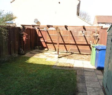 1 bedroom semi-detached house to rent - Photo 4