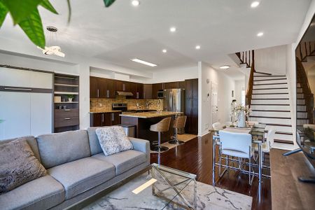 For Lease - 114 Battersea Crescent, Kanata, Ontario - Photo 2