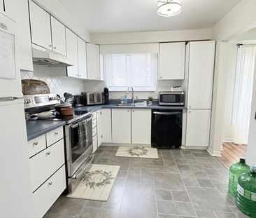 For Lease - 301 Garden Street Unit# 2, Whitby, Ontario - Photo 4