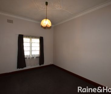 One Bedroom Unit - Centrally Located & Double Brick - Photo 2