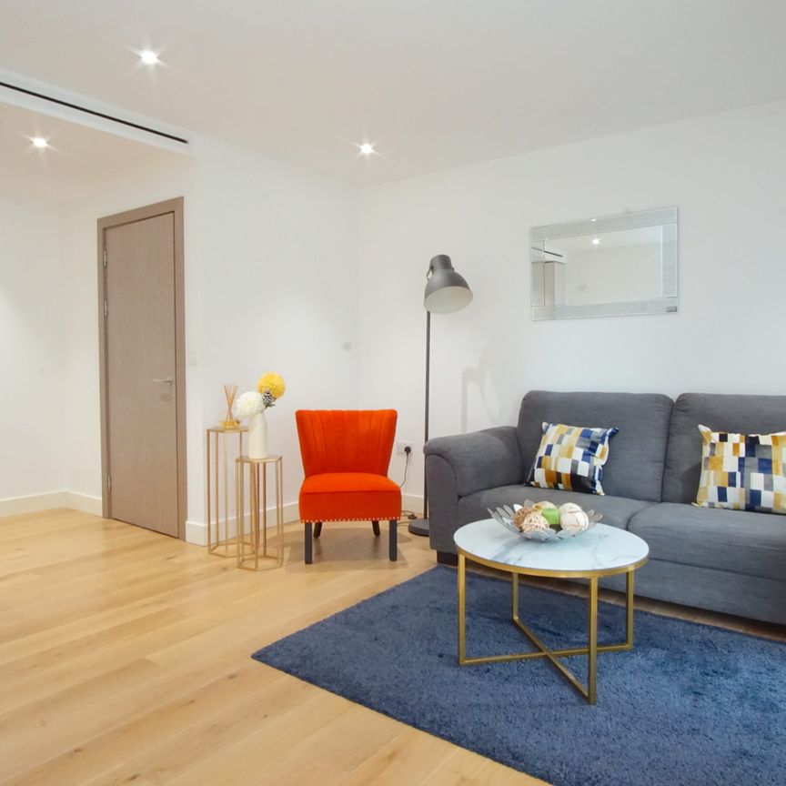 Aerial House, London Dock, 144 Vaughan Way E1W 2AG - Photo 1