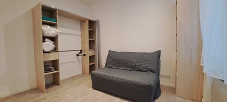 Appartement 1 pièces 21m2 MARSEILLE 5EME 595 euros - Photo 2