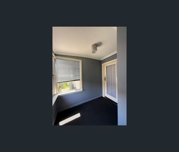 31 Tulloch Street, Morwell, Vic 3840 - Photo 3