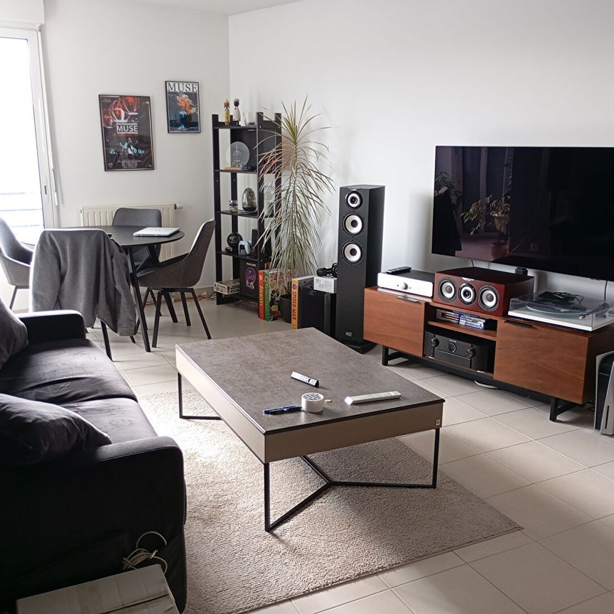 Location Appartement 3 pièces 68m² - Photo 1