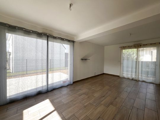 Location Maison 7 pièces 135m² SARGE LES LE MANS 72190 - Photo 1