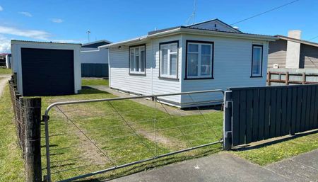 Two bedroom home with separate studio - Photo 5