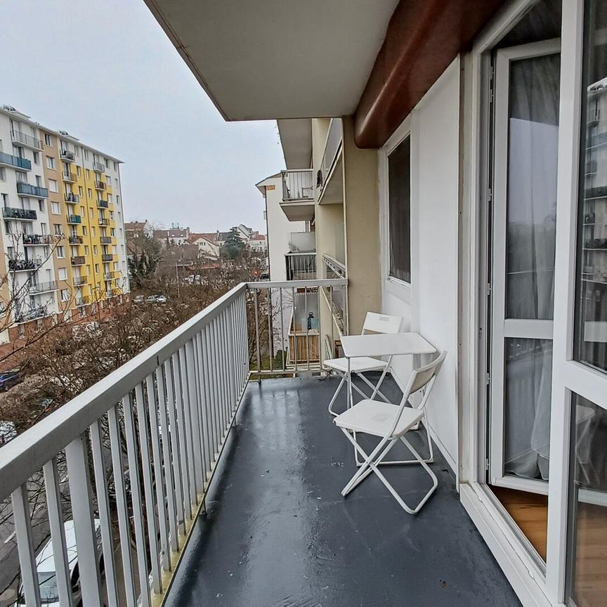 location Appartement T1 DE 31m² À CRETEIL - Photo 1