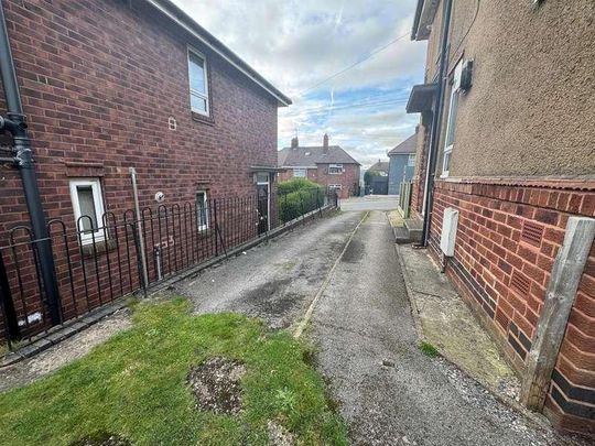 Morgan Avenue, Sheffield, S5 - Photo 1