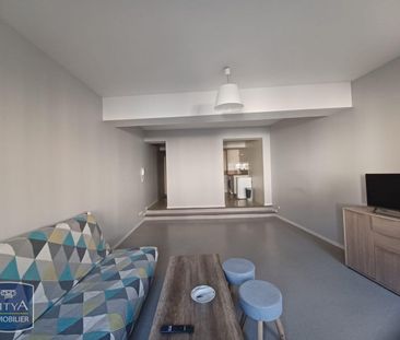Location Appartement 1 pièce 44m² AGEN 47000 - Photo 3