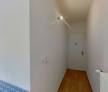 Corso Bernardino Telesio, Turin, Piedmont 10146 - Photo 6