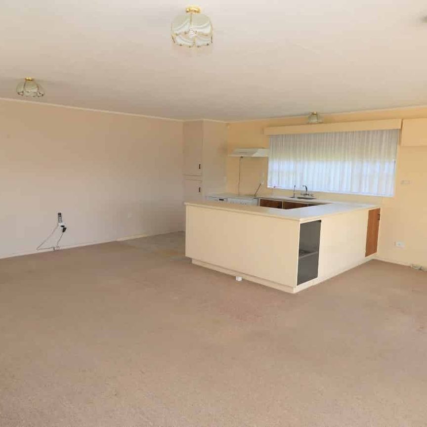1 BEDROOMS + SLEEPOUT - FOXTON - Photo 1