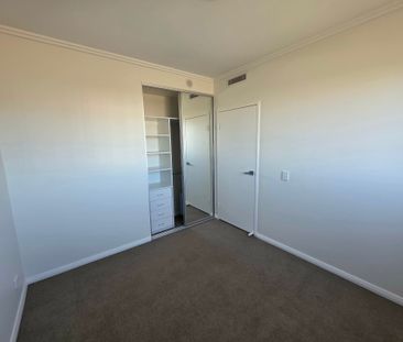 Rouse Hill - Photo 5