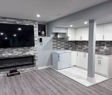 For Lease - 4272 Murvel Avenue Unit# Lower, Burlington, Ontario - Photo 2