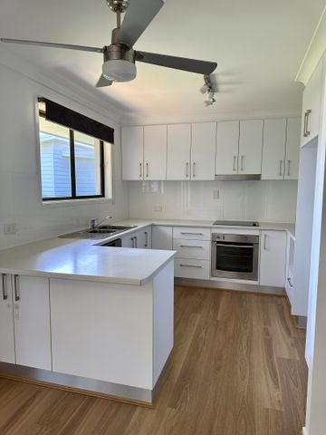 2 Graham Place, Alstonville NSW 2477 - House For Rent | Domain - Photo 4