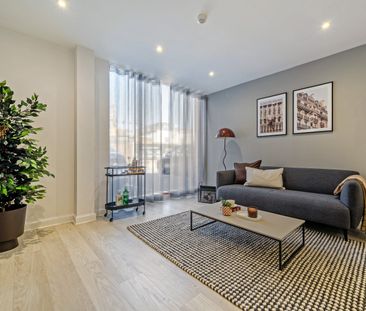 Flat to rent - Lowfield Street, Dartford, DA1 - Photo 1
