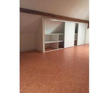 Location Appartement 2 pièces 48m² SAUMUR 49400 - Photo 3