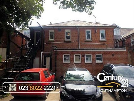 |ref: |, Portswood Road, Southampton, Hampshire, SO17 - Photo 3