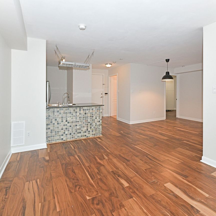 For Lease - 323 Richmond Street Unit# 1008, Toronto, Ontario - Photo 1