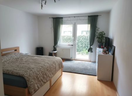GARCONNIERE NAHE LKH MIT TERRASSE + PARKPLATZ UM € 620,-- - Photo 4