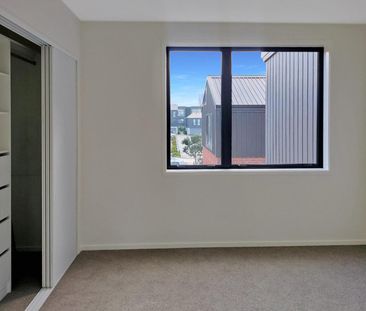 2 bedroom townhouse in Mount Wellington - Photo 2
