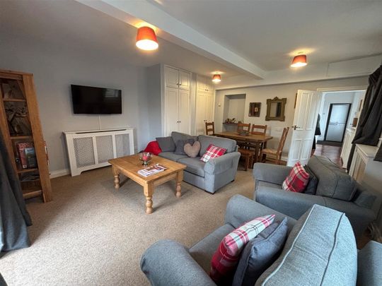 The Old Coach House, Abbey Street, Crewkerne - Photo 1