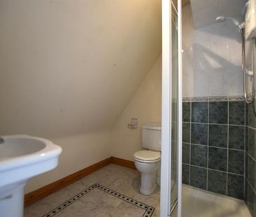 3 Bedroom End Terrace To Let - Photo 2