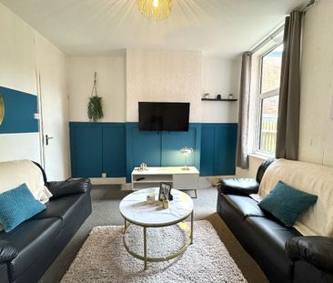 4 bedroom house to rent - Photo 2