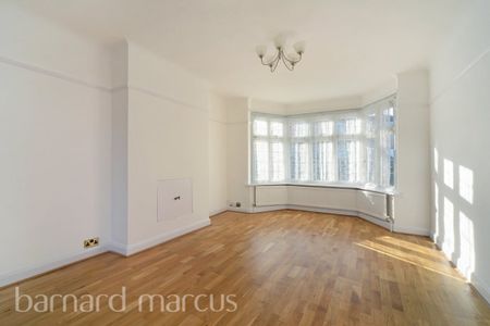 Edenfield Gardens - Photo 5