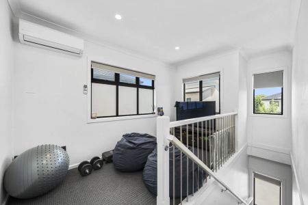 4/41 Latham Street, - Photo 2