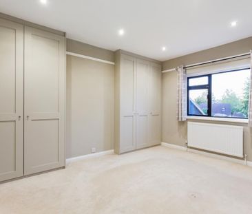 5 bedroom semi-detached house to rent - Photo 2