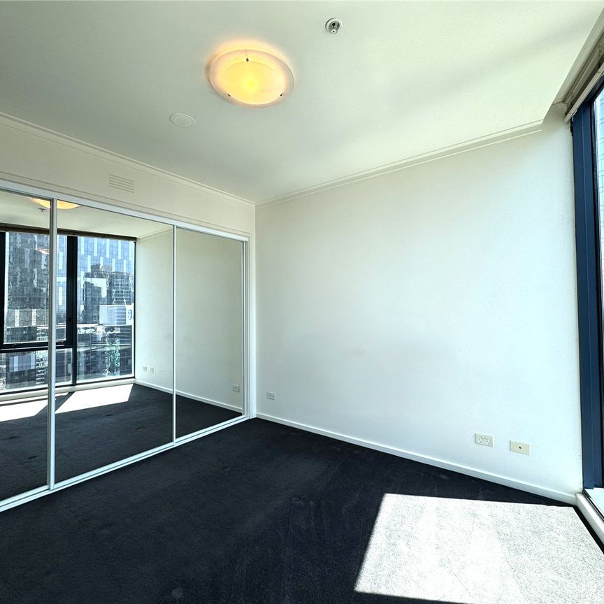 3300/180 City Road - Photo 1