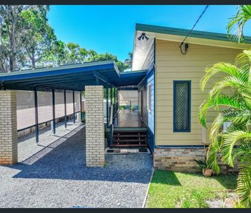 15 Jasper Street, Russell Island, Qld 4184 - Photo 2