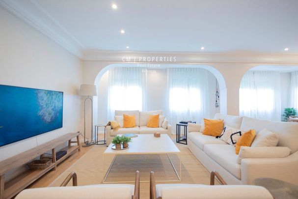 Piso de alquiler en Marques del Turia, Gran Via - Photo 1