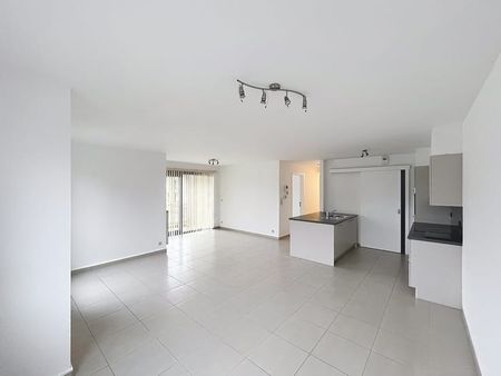 Appartement te huur - Foto 2