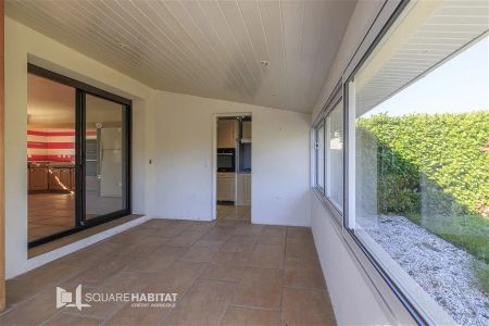 Location maison 3 pièces - 118m² à Saint-denis-de-pile (33910) - Photo 4