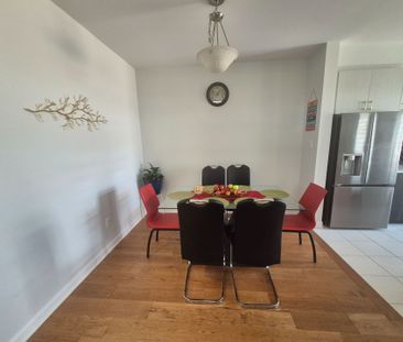 For Lease - 700 Fairline Row, Stittsville - Munster - Richmond, Ont... - Photo 2