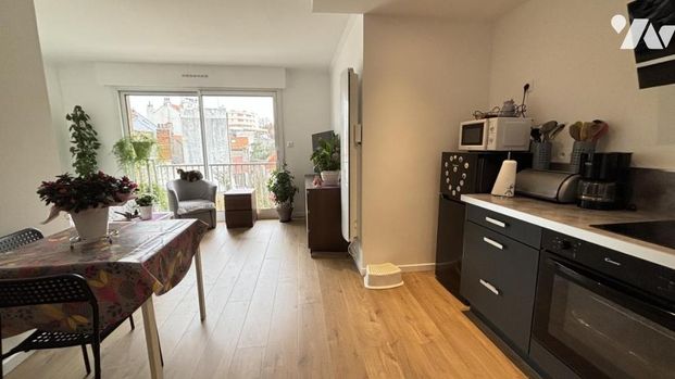 Charmant appartement avec balcon – Idéalement situé au cœur du quartier du Dernier Sou ! - Photo 1