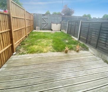 2 bedroom terraced house to rent - Photo 5