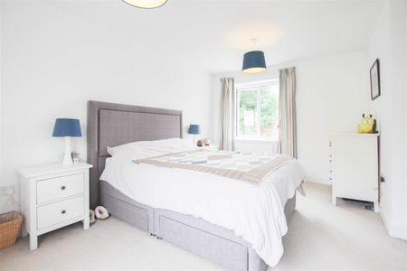 Stanley Road, Great Chesterford, Saffron Walden - Photo 3