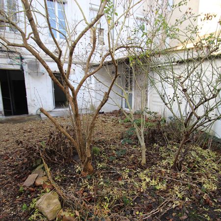Location Appartement 1 pièce 39m² - Photo 3