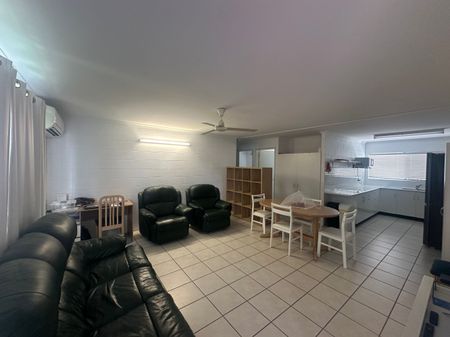 3/17 Stevenson Street, South Mackay - Photo 4