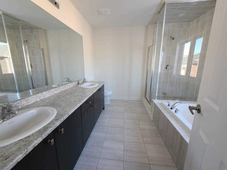 For Lease - 1125 Enchanted Crescent, Pickering, Ontario - Photo 2