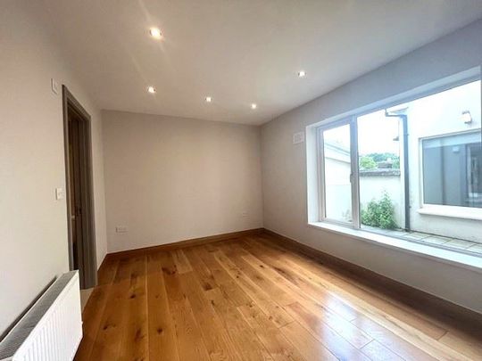 Esker Cottages, Lucan, Co. Dublin - Photo 1